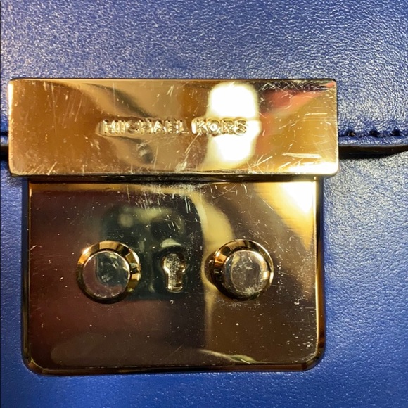 Michael Kors crossbody - Picture 3 of 7